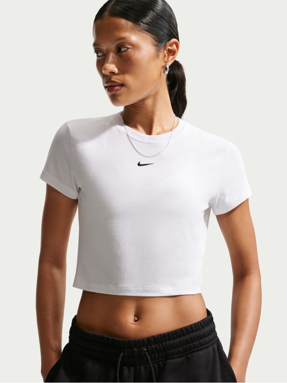 Nike Sportswear Chill Knit
Women's Cropped T-Shirt